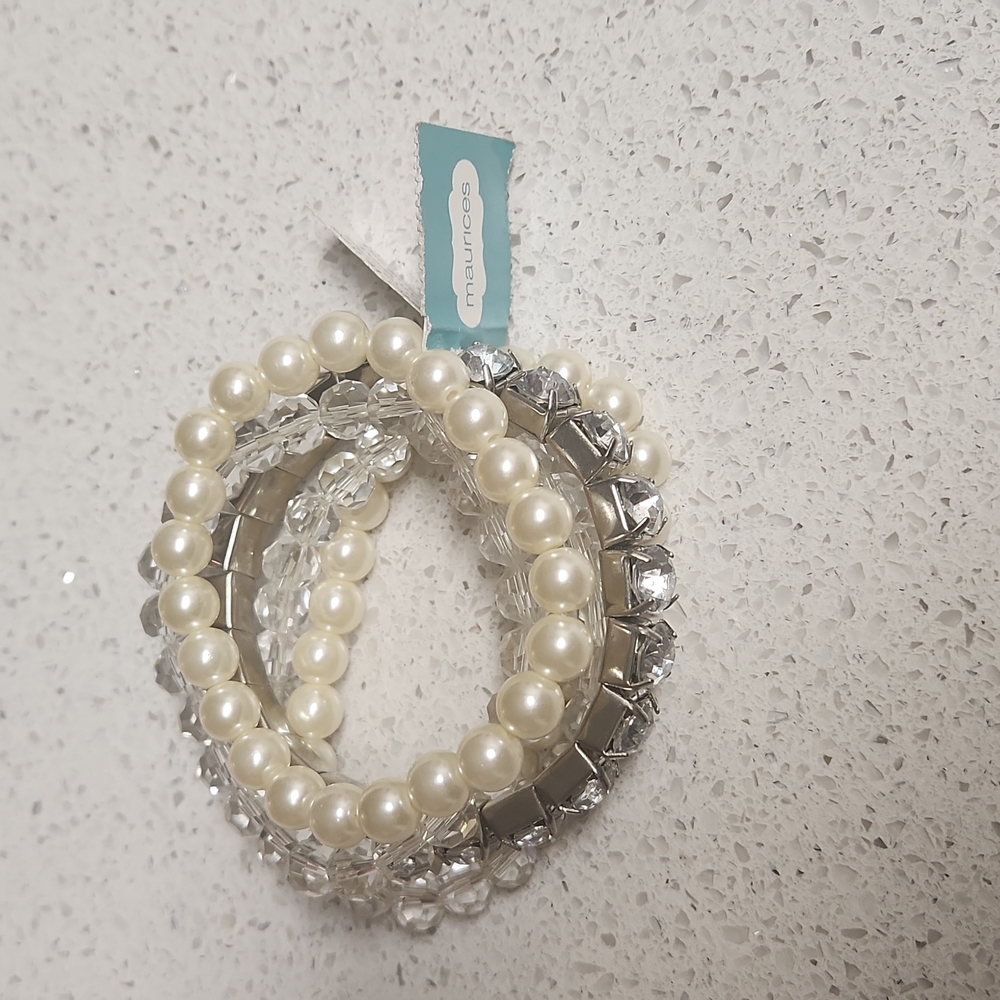 Maurices 5 Tier Faux Pearl and Gem Beaded Fashion Bracelets - Picture 2 of 7